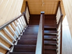 лестница с площадкой на 180