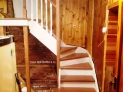 лестница с 1 на 1.5 этаж дома