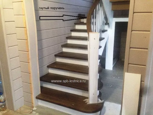 гнутый поручень для лестницы
