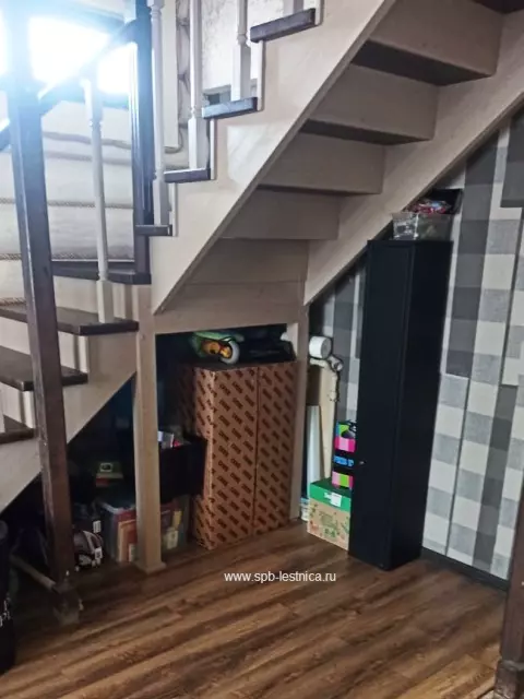 система хранения под лестницей