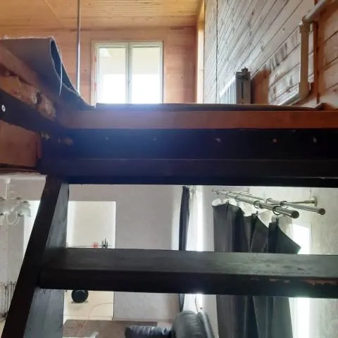 лестница для дачи на 2 этаж