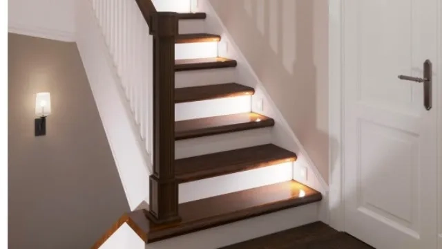 подсветка ступеней лестницы
