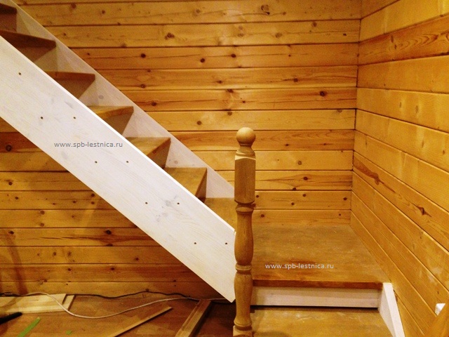 лестница на второй этаж дома, этапы монтажа