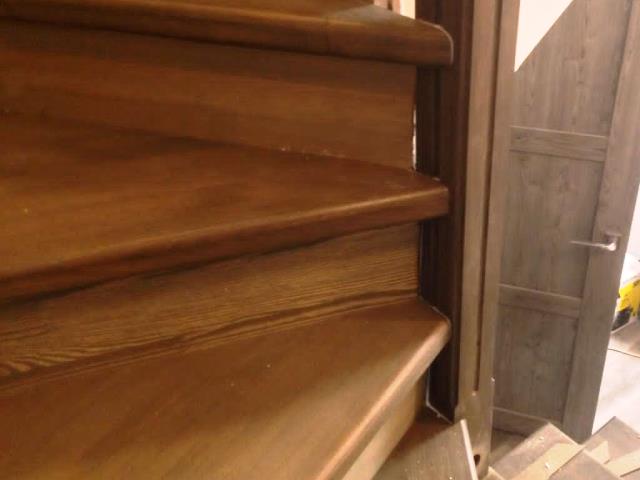 облицовка бетонной лестницы буком и сосной